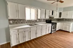 2510 Cleveland St, McKeesport, PA 15132 - Photo 9