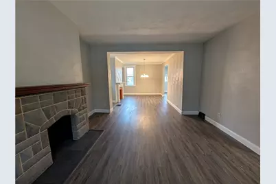 126 E Meyers St, Pittsburgh, PA 15210 - Photo 5