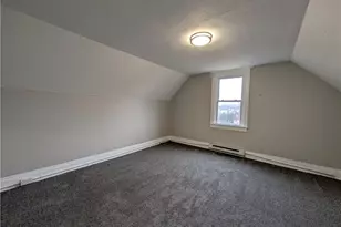 126 E Meyers St, Pittsburgh, PA 15210 - Photo 19