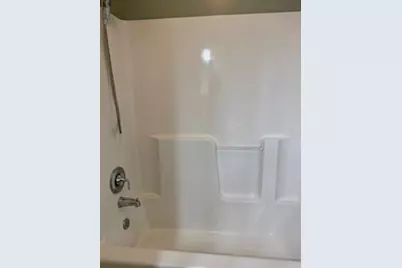 230 Shenango Fairway Dr, Shenango Township, PA 16101 - Photo 19