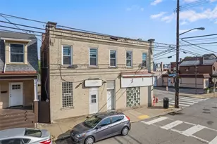 1442 Lowrie St, Pittsburgh, PA 15212 - Photo 3