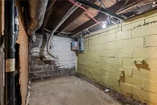 2004 Woodmont Ave, Arnold, PA 15068 - Photo 21