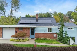 198 Lynn Dr, Pittsburgh, PA 15236 - Photo 1