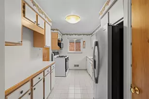 198 Lynn Dr, Pittsburgh, PA 15236 - Photo 9