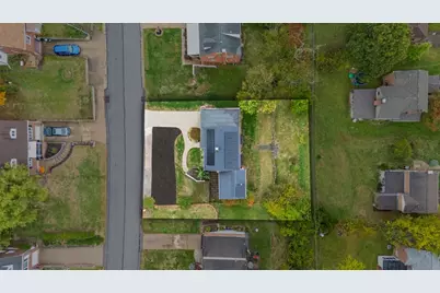 198 Lynn Dr, Pittsburgh, PA 15236 - Photo 5