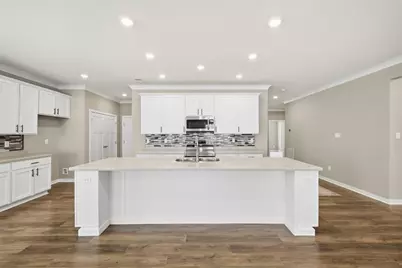 141 Deana Dr, Robinson Twp, PA 15136 - Photo 7