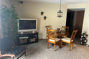 308 Clubhouse Dr, South Strabane, PA 15301 - Photo 5