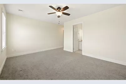 110 Timber Ridge Dr, Lancaster Township, PA 16037 - Photo 27