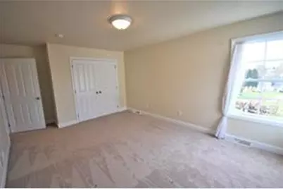 216 S Tuscan Way, Hempfield Township, PA 15601 - Photo 17