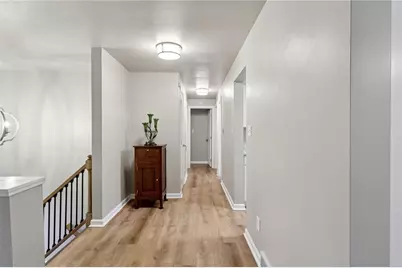 5374 Hardt Rd, Richland, PA 15044 - Photo 7