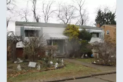 128 High Oak Pl, Pittsburgh, PA 15220 - Photo 1