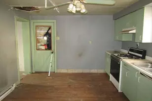 1817 4th Ave, Beaver Falls, PA 15010 - Photo 13