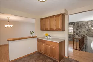 8476 Coventry Dr, Pittsburgh, PA 15101 - Photo 11