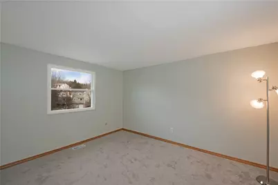 8476 Coventry Drive, Pittsburgh, PA 15101 - Photo 15