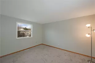 8476 Coventry Dr, Pittsburgh, PA 15101 - Photo 15