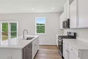 217 Rolling Ml Ln, Jefferson Hills, PA 15332 - Photo 7