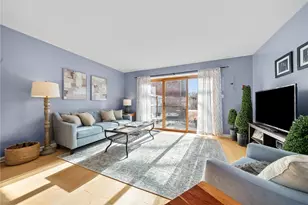 635 Robinwood Dr, Scott Township, PA 15216 - Photo 11