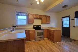 342 E Main St, Somerset Boro, PA 15501 - Photo 11