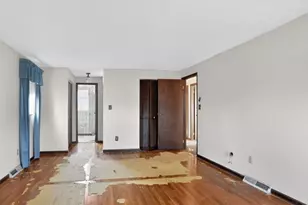 510 Buckingham Dr, Hempfield Township, PA 15601 - Photo 13