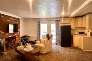 306 Black Walnut Dr, Salem Township, PA 15601 - Photo 39