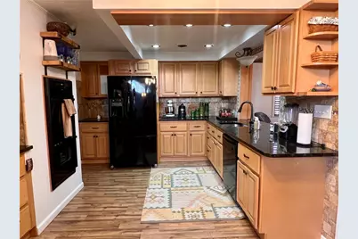 306 Black Walnut Dr, Salem Township, PA 15601 - Photo 11