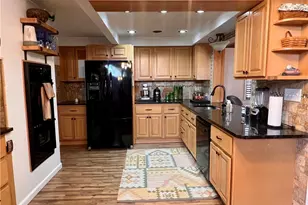 306 Black Walnut Dr, Salem Township, PA 15601 - Photo 11