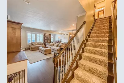 627 Freedom Dr, Collier Township, PA 15106 - Photo 5