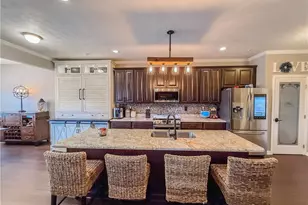 627 Freedom Dr, Collier Township, PA 15106 - Photo 15