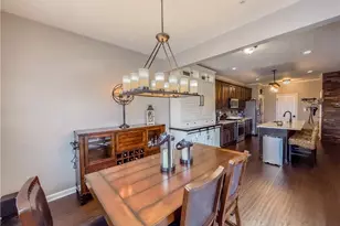627 Freedom Dr, Collier Township, PA 15106 - Photo 9