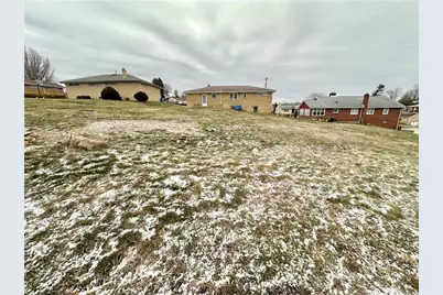 2500 Lynnrose Dr, North Huntingdon, PA 15642 - Photo 47