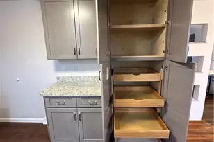 2500 Lynnrose Dr, North Huntingdon, PA 15642 - Photo 5