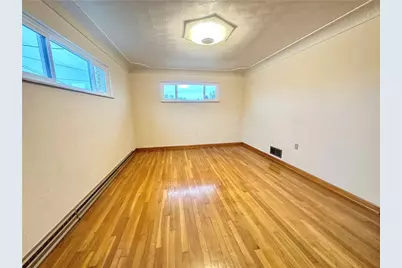 2500 Lynnrose Dr, North Huntingdon, PA 15642 - Photo 23