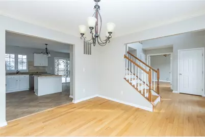 639 White Pine Dr, Adams Township, PA 16046 - Photo 15