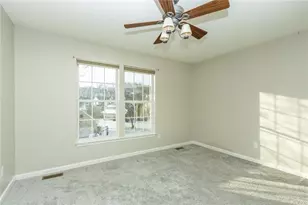 639 White Pine Dr, Adams Township, PA 16046 - Photo 21