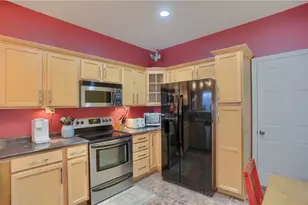 109 Woodcrest Dr, North Fayette, PA 15108 - Photo 9