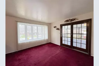 111 Mt Pleasant Blvd, Manor, PA 15642 - Photo 13