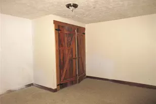 746 Hunters Ridge Rd, Kirby - Mount Morris, PA 15349 - Photo 25