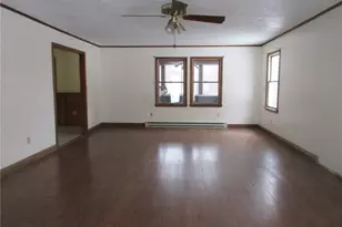 746 Hunters Ridge Rd, Kirby - Mount Morris, PA 15349 - Photo 5