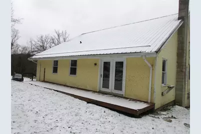 746 Hunters Ridge Rd, Kirby - Mount Morris, PA 15349 - Photo 3