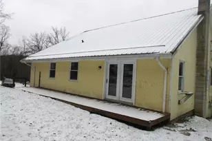 746 Hunters Ridge Rd, Kirby - Mount Morris, PA 15349 - Photo 3