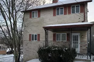 466 Broad St, Washington, PA 15301 - Photo 1