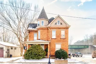 413 Bridge St, Bridgewater, PA 15009 - Photo 1