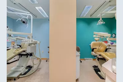 413 Bridge St, Bridgewater, PA 15009 - Photo 15