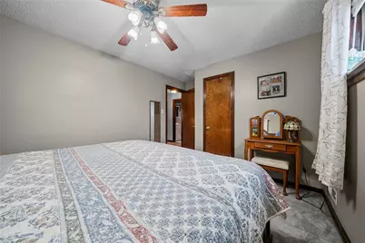 1755 Hallowell St, Pittsburgh, PA 15210 - Photo 25