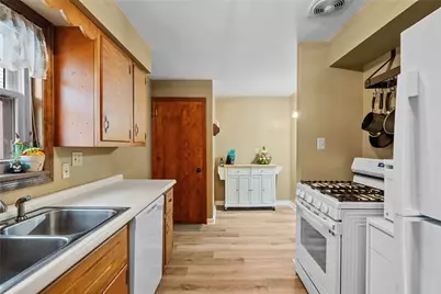 1755 Hallowell St, Pittsburgh, PA 15210 - Photo 21