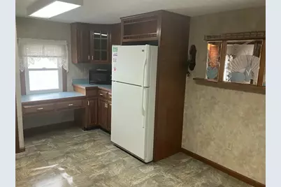 216 Bryson Mill Rd, South New Castle Boro, PA 16102 - Photo 7