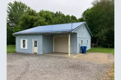 216 Bryson Mill Rd, South New Castle Boro, PA 16102 - Photo 5