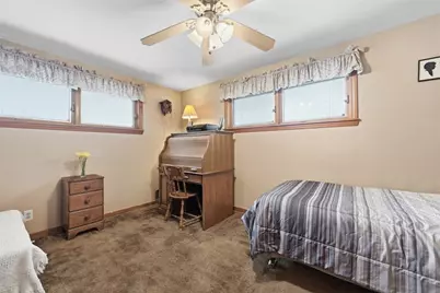 218 Longvue Dr, Ross Twp, PA 15237 - Photo 21