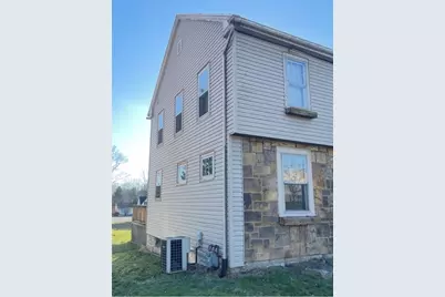 1741 Roemer Blvd, Farrell, PA 16121 - Photo 3