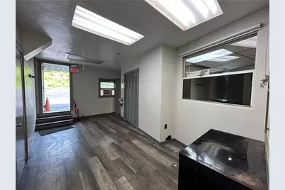 951 W Pittsburgh Street, Hempfield Township, PA 15601 - Photo 11